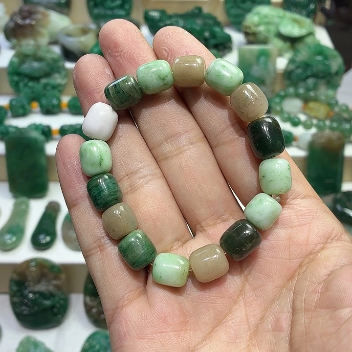 独山玉未镶嵌手串