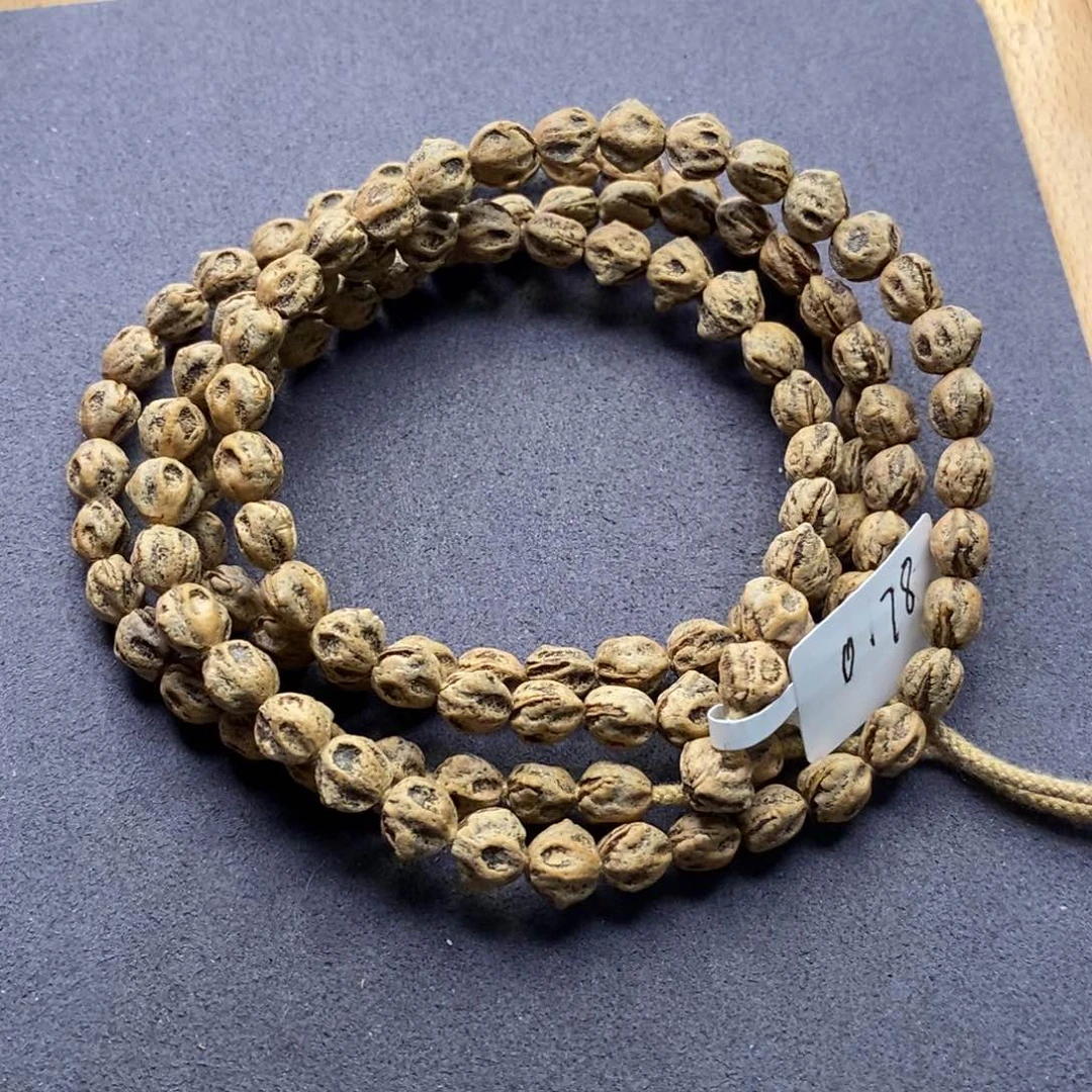 柏香籽/百香籽吊坠M****g