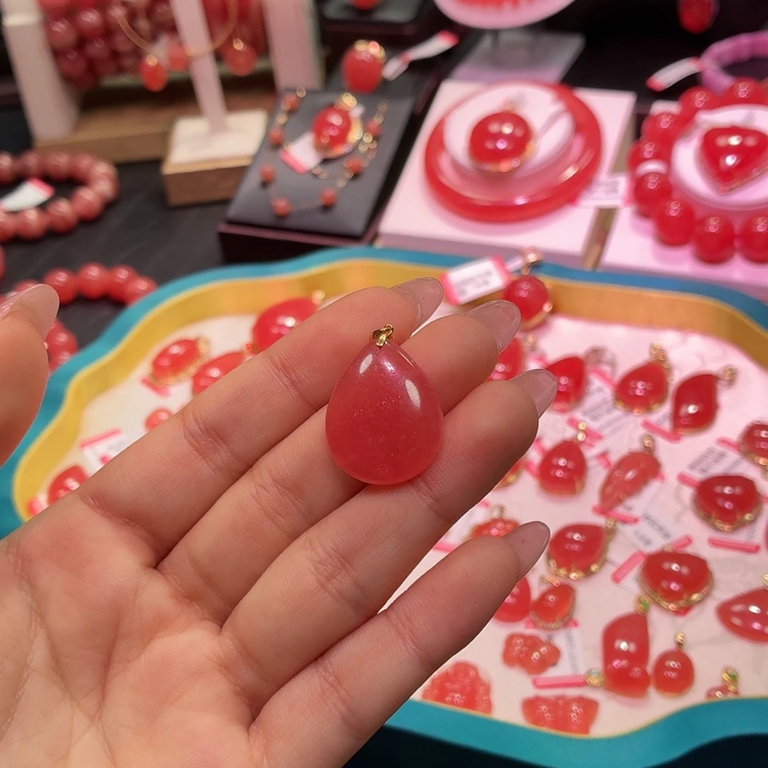 菱锰矿（红纹石）18K金镶嵌颈饰水滴吊坠