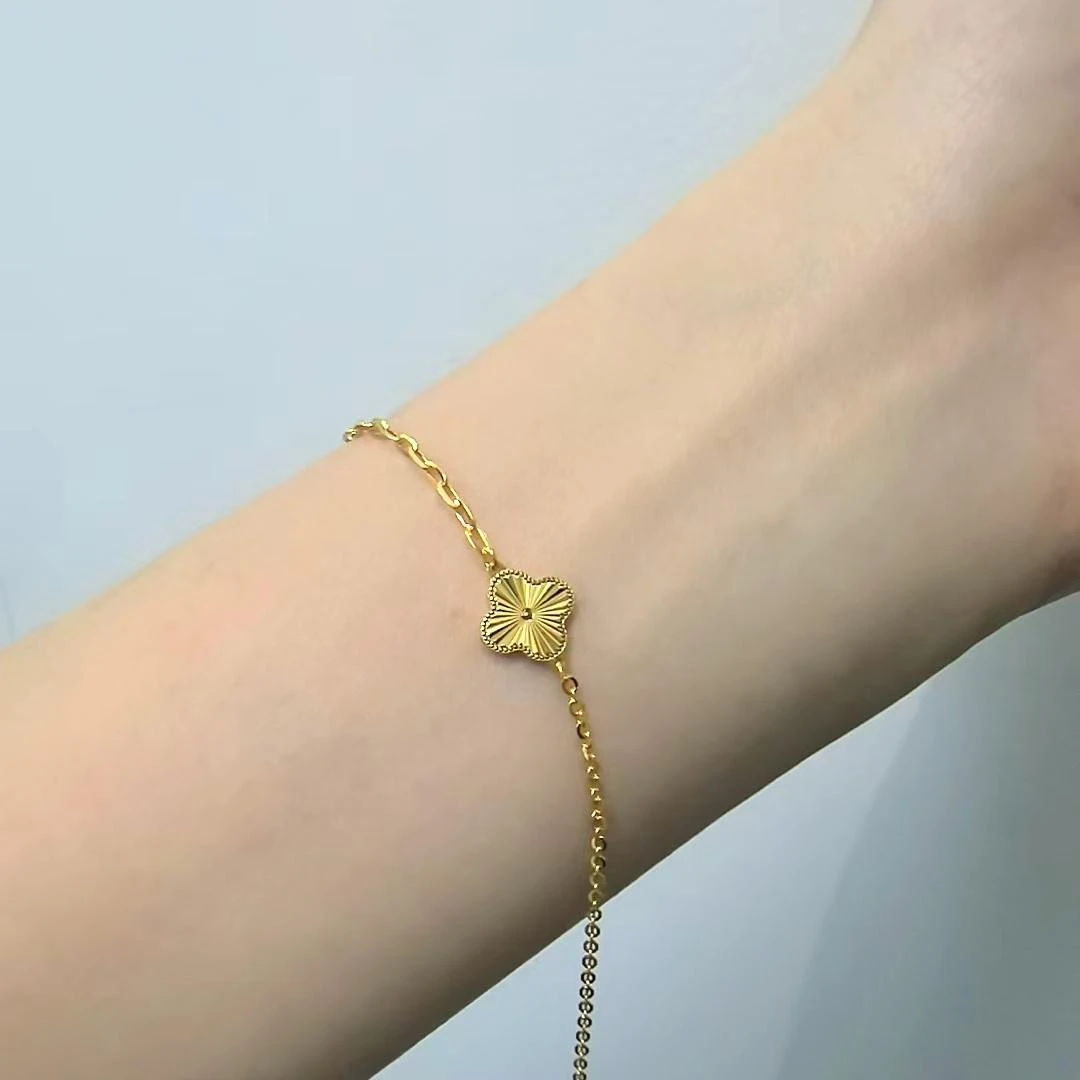 【旺旺金选】 足金999 5G镭射四叶草手链 2.68