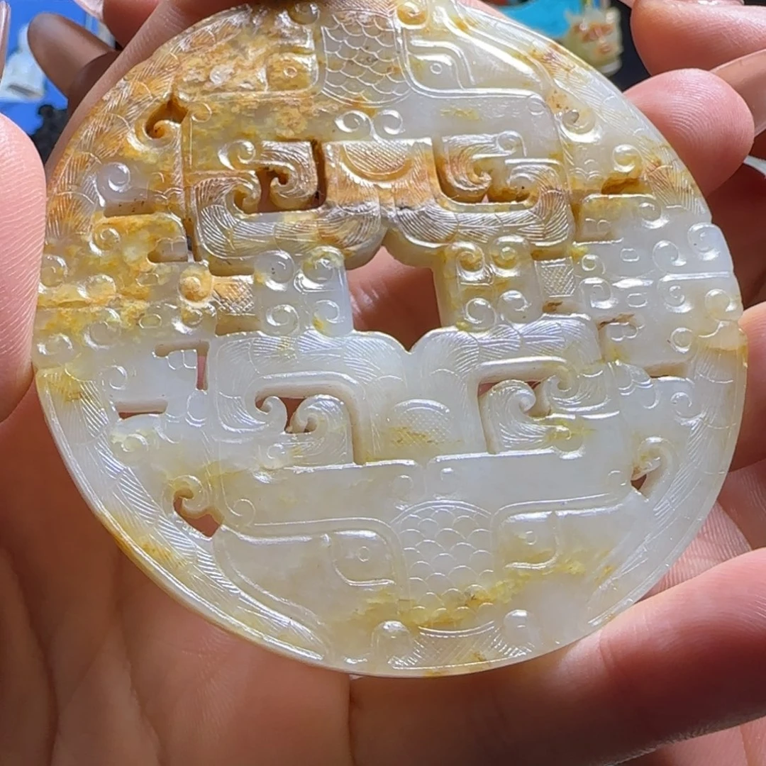 万***然和田玉未镶嵌挂件