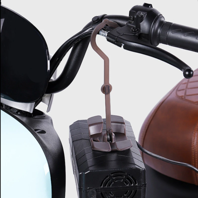 电瓶车充电器理线器高级电瓶车充电器挂钩多功能防脱落理线器