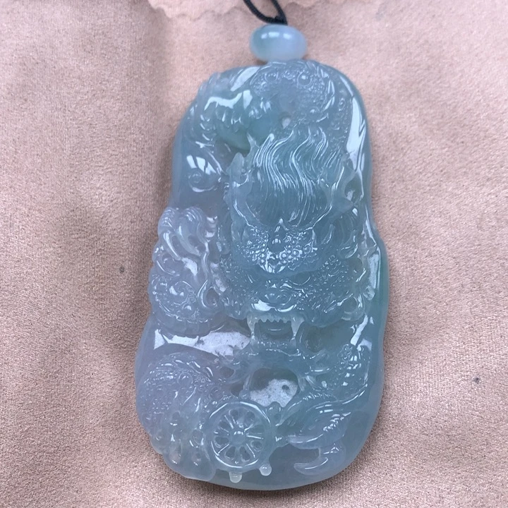 翡翠未镶嵌颈饰缅甸翡翠