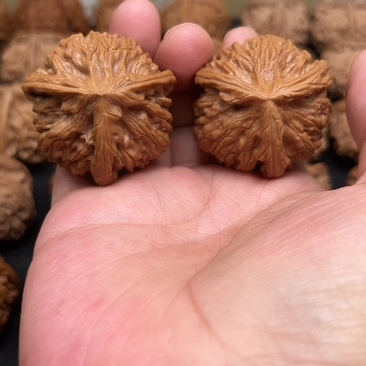 吊坠文玩核桃你们都在