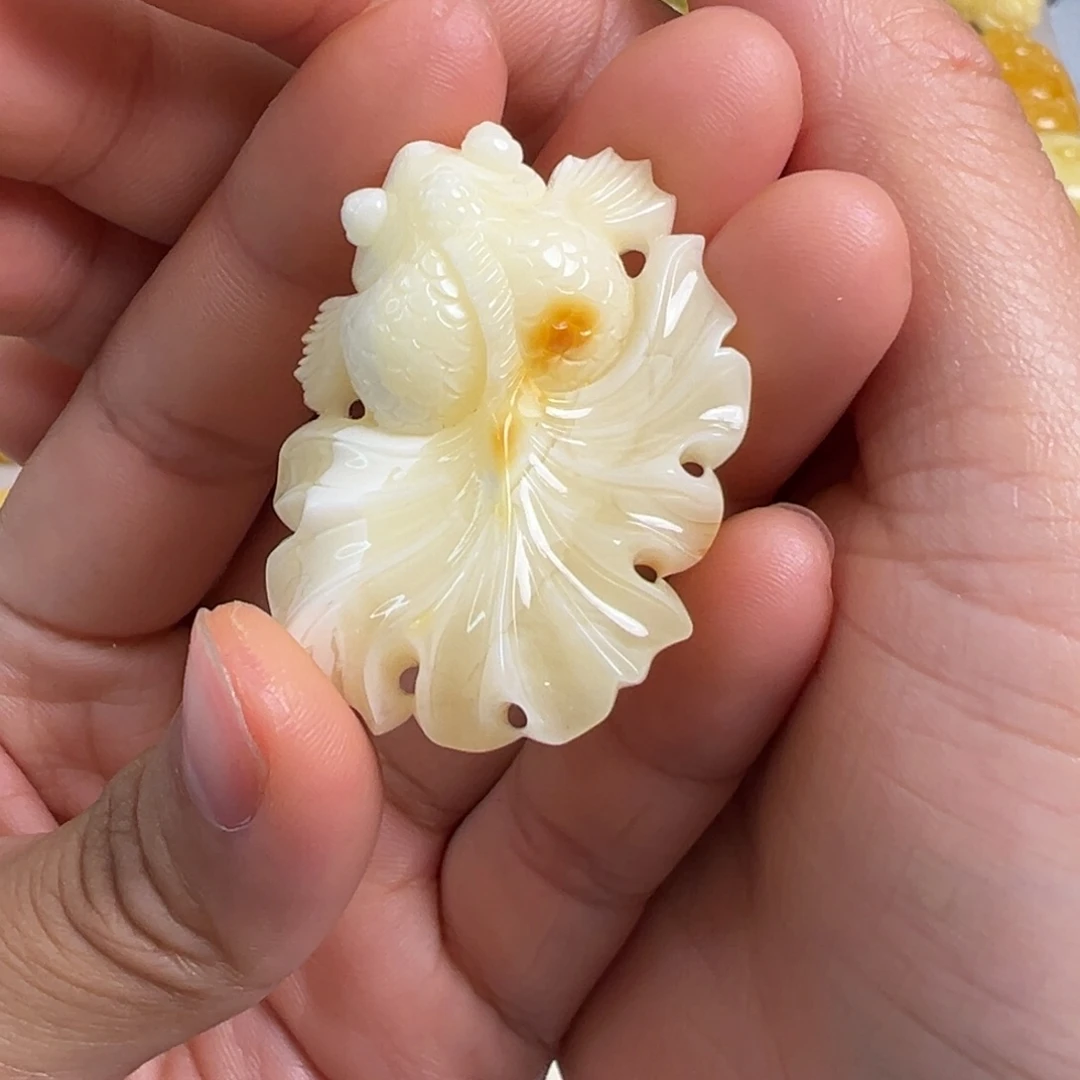 蜜蜡未镶嵌裸石蜜蜡