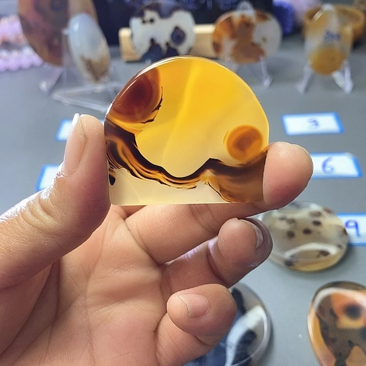 玛瑙/玉髓未镶嵌珠宝半成品