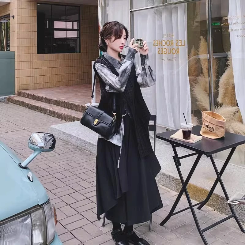 酷飒拽姐一整套穿搭女2024秋新款不规则马甲印花衬衣半身裙三件套