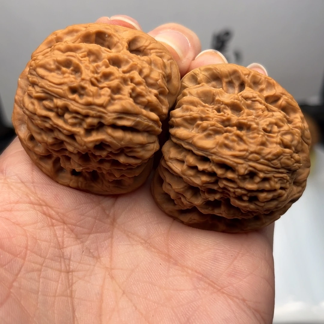 文玩核桃吊坠南疆铁路40