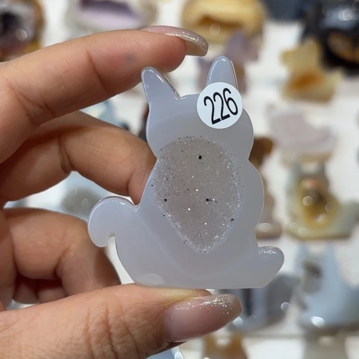 玛瑙/玉髓未镶嵌雕刻件