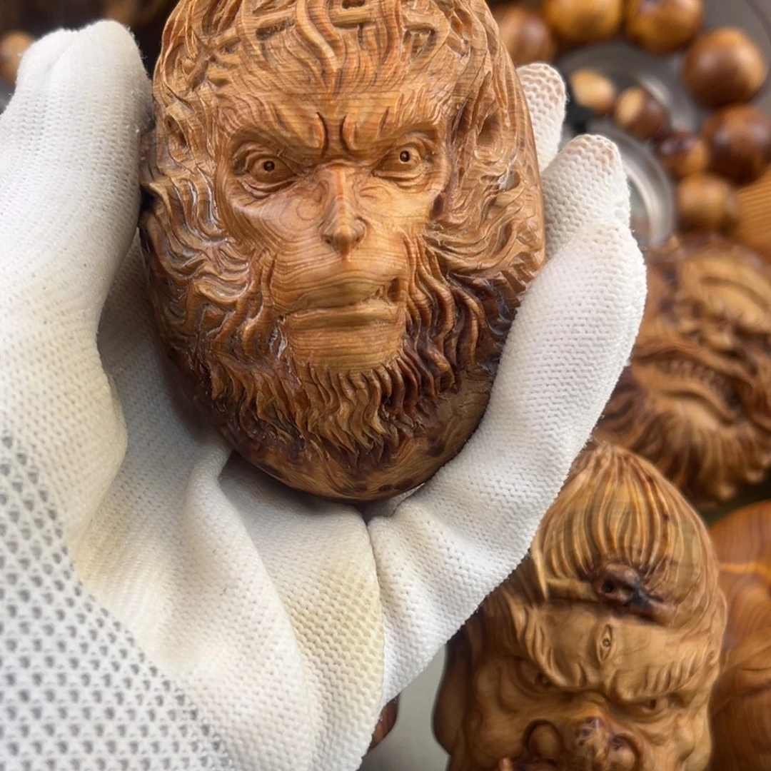 秋***瑟柏木无事牌大圣手把件