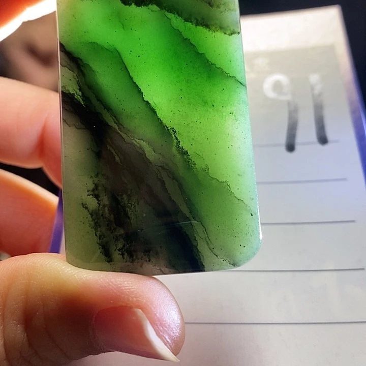 密玉（石英质玉）未镶嵌颈饰
