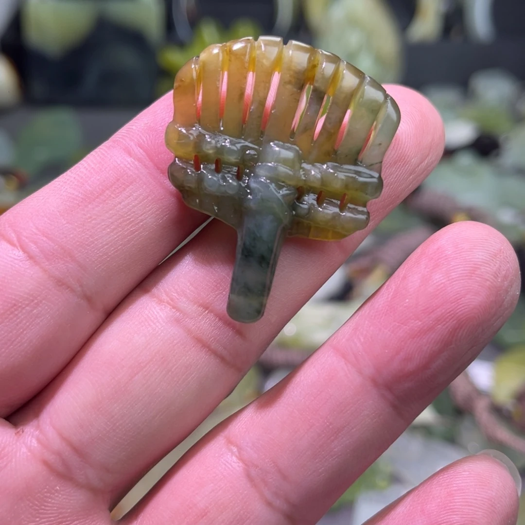 岫玉未镶嵌颈饰111