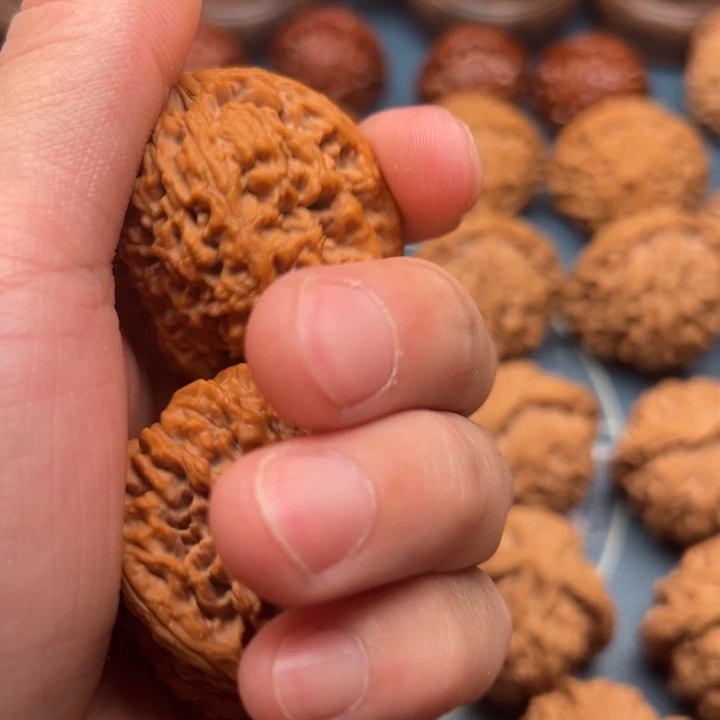 桃核吊坠爱*人发给哥哥哥哥