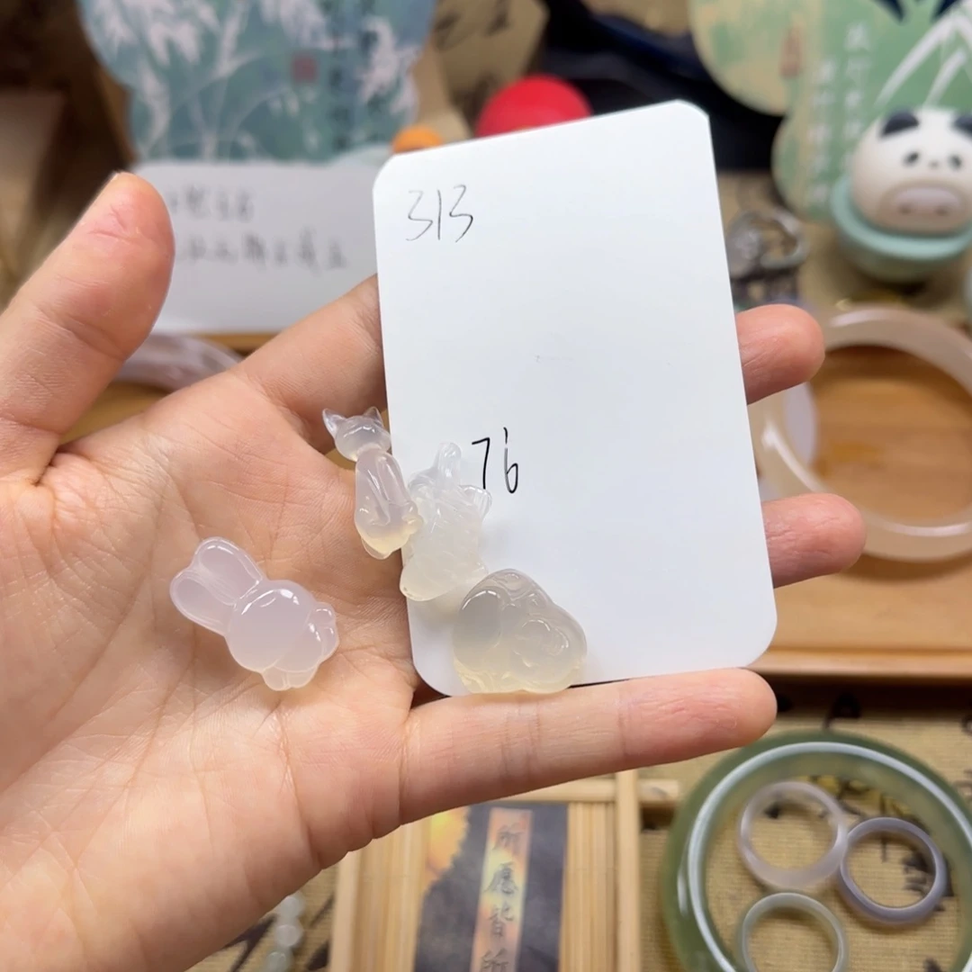 玛瑙/玉髓颈饰未镶嵌313