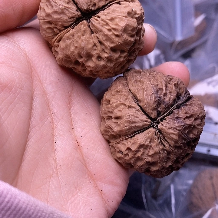 文玩核桃把件   98