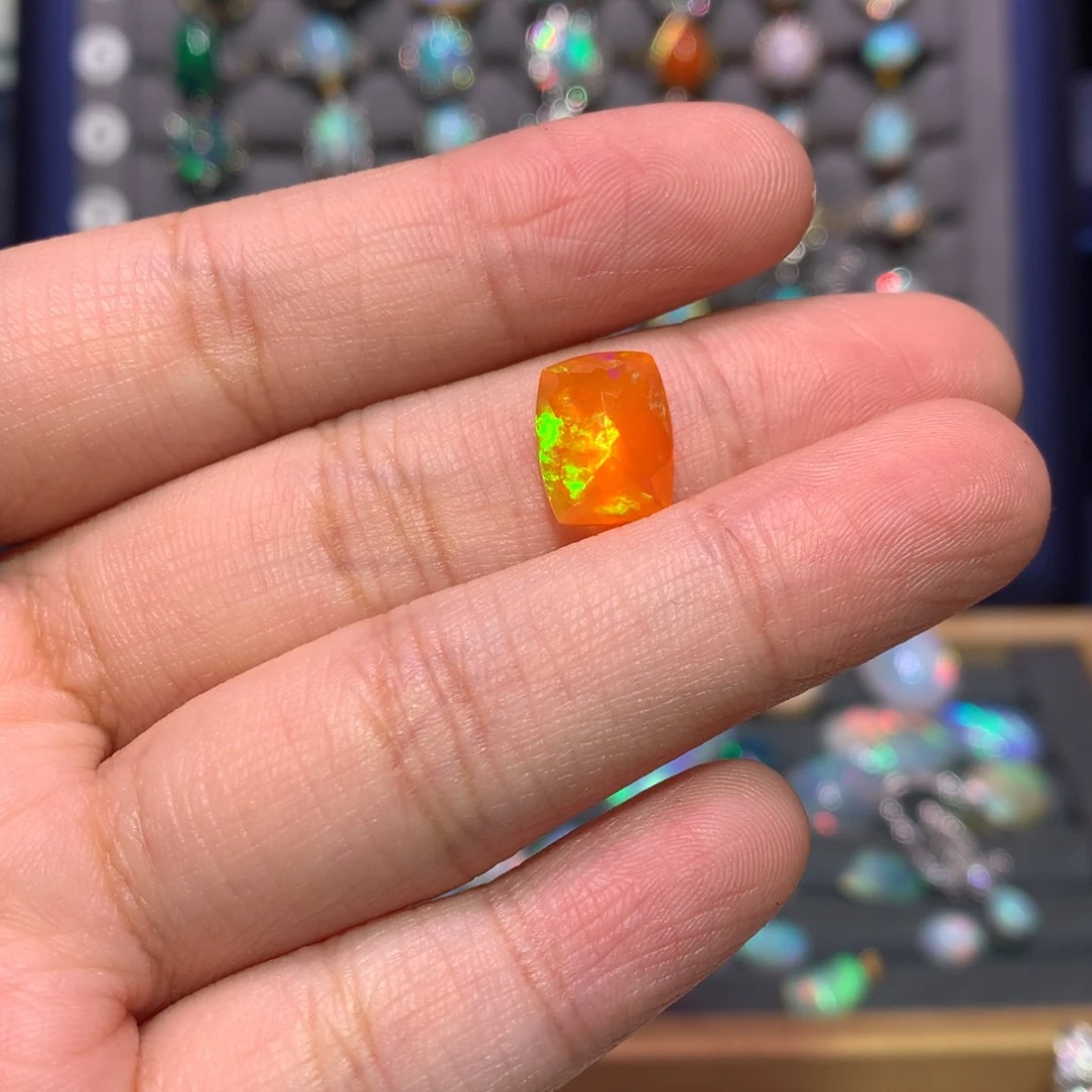 银S925镶嵌欧泊裸石定制咕****游