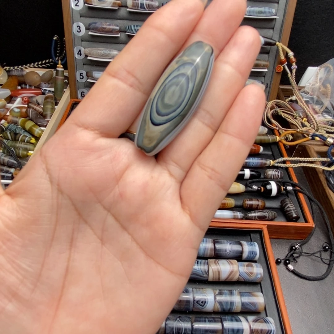 3***6玛瑙/玉髓未镶嵌吊坠