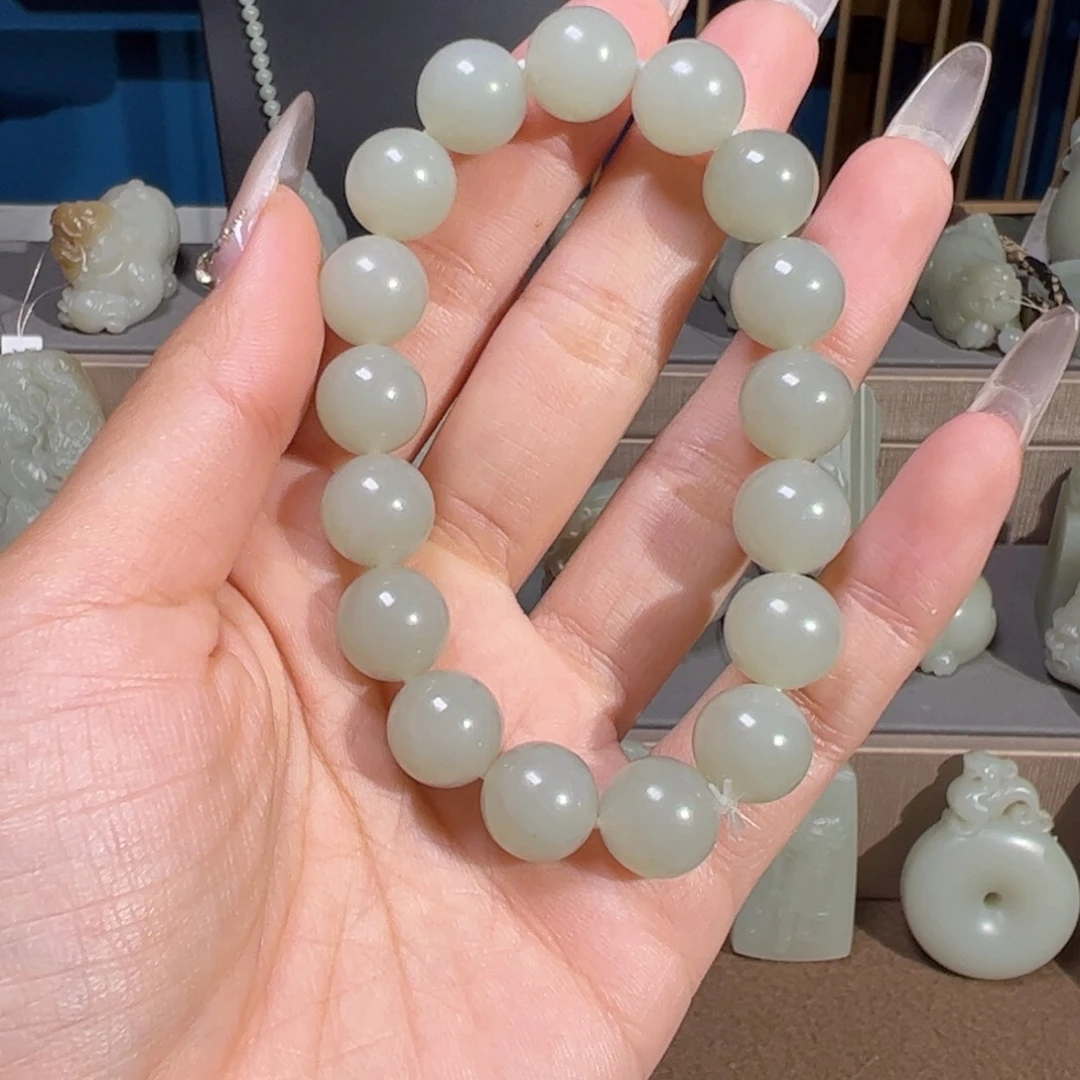 ～***i和田玉（糖玉）未镶嵌颈饰