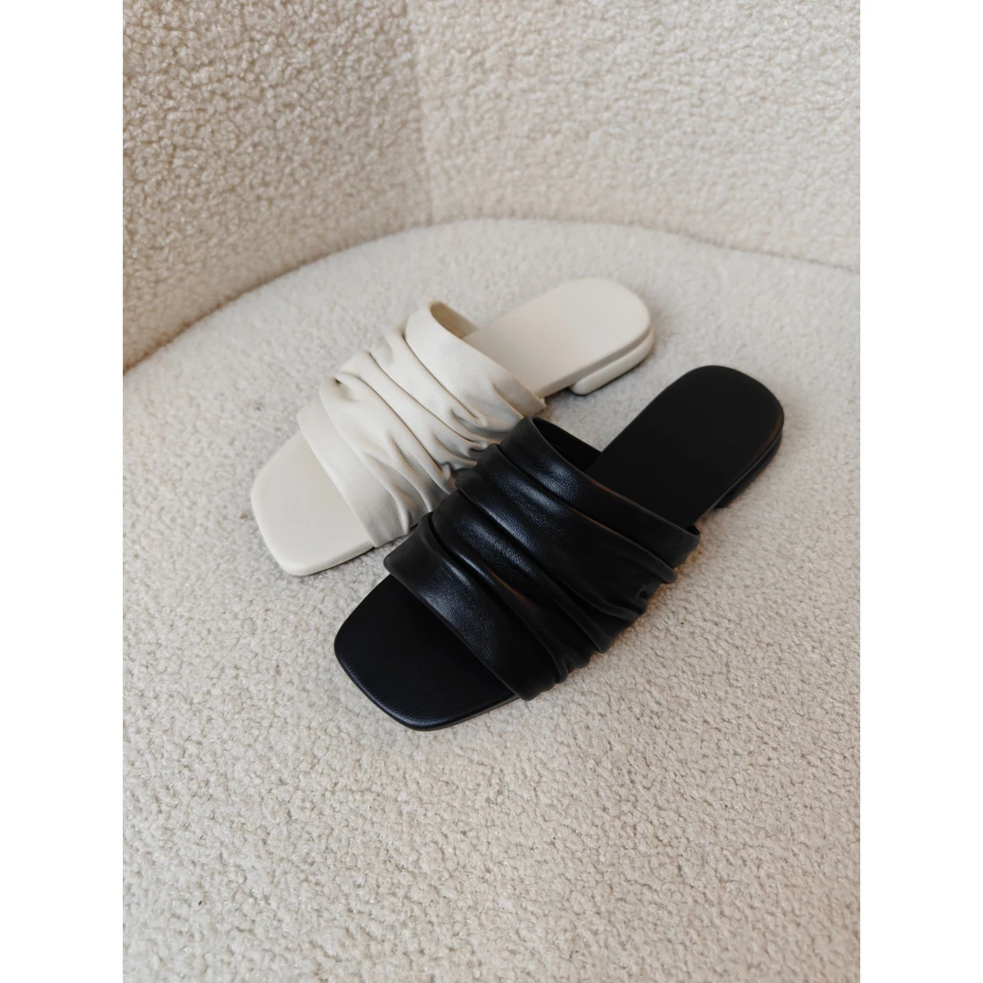 老王甄选 夏季新款 时尚百搭柔软舒适女士一字拖鞋