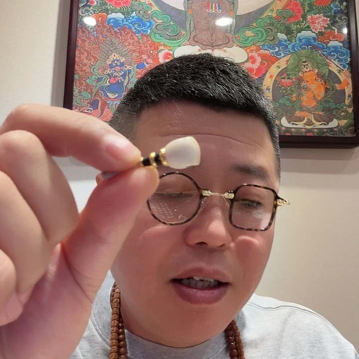 巴***小猴头核桃吊坠三通