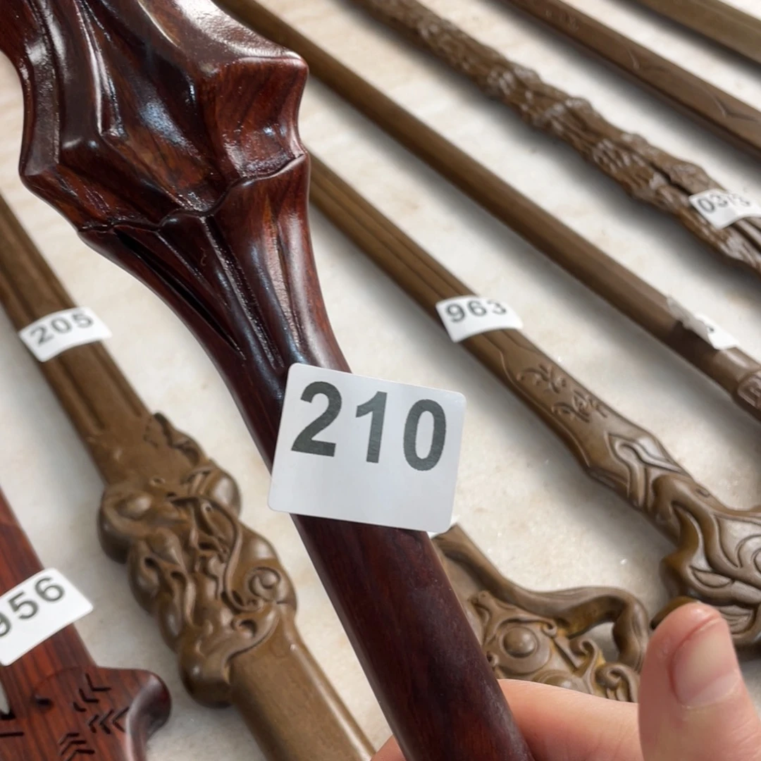 非洲紫檀（红花梨）大*微瑕编号210盖聂