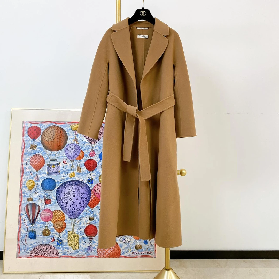 95新 MaxMara 麦丝玛拉卡其色羊毛大衣F36码