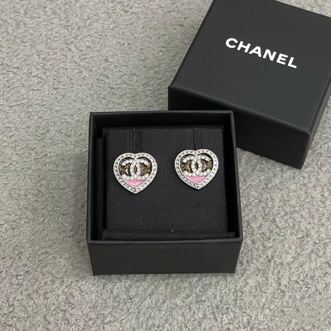 99新 Chanel/香奈儿 壹臻/23黑拼粉爱心耳钉91971999