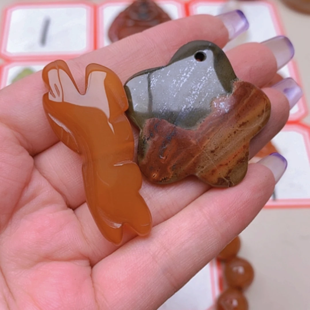 【闪购商品】玛瑙/玉髓未镶嵌珠宝半成品红**客