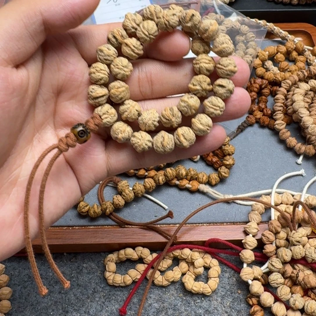 柏香籽/百香籽手串?****呷30