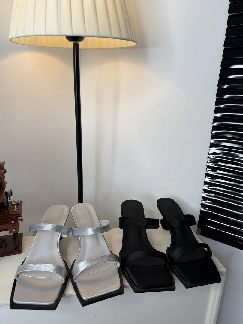 AHLIMA大码女装2025推荐款气质时尚夏季女士外穿百搭设计师设计感