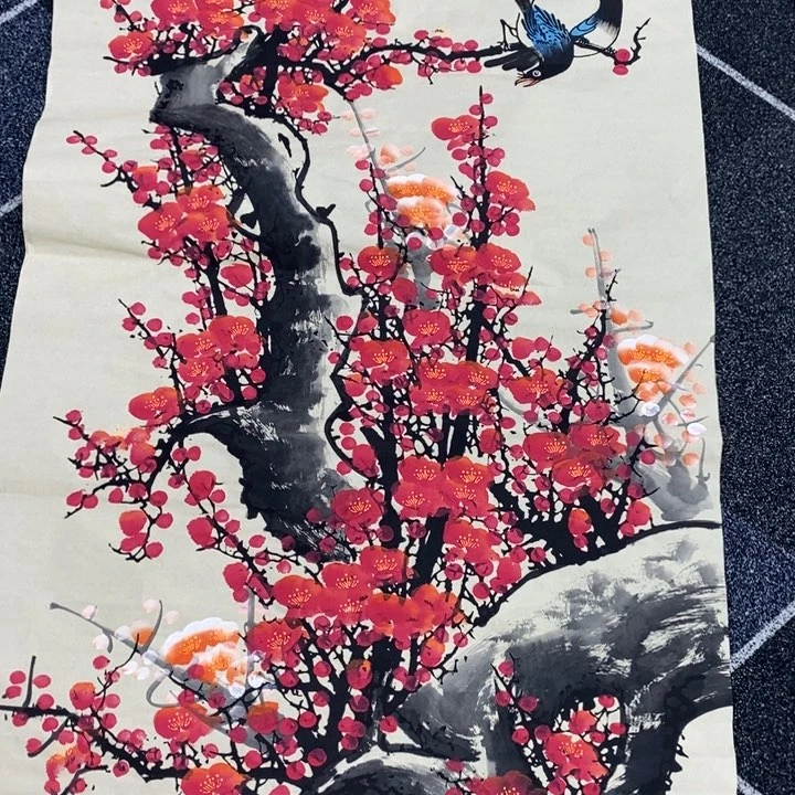 手绘作品等多种形式进行