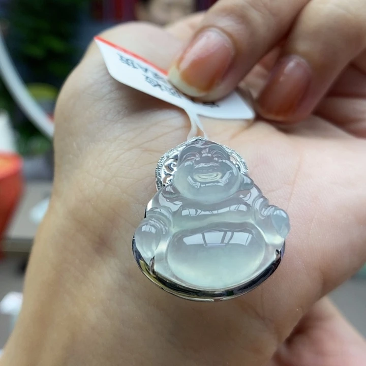 翡翠18K金镶嵌颈饰吊坠31