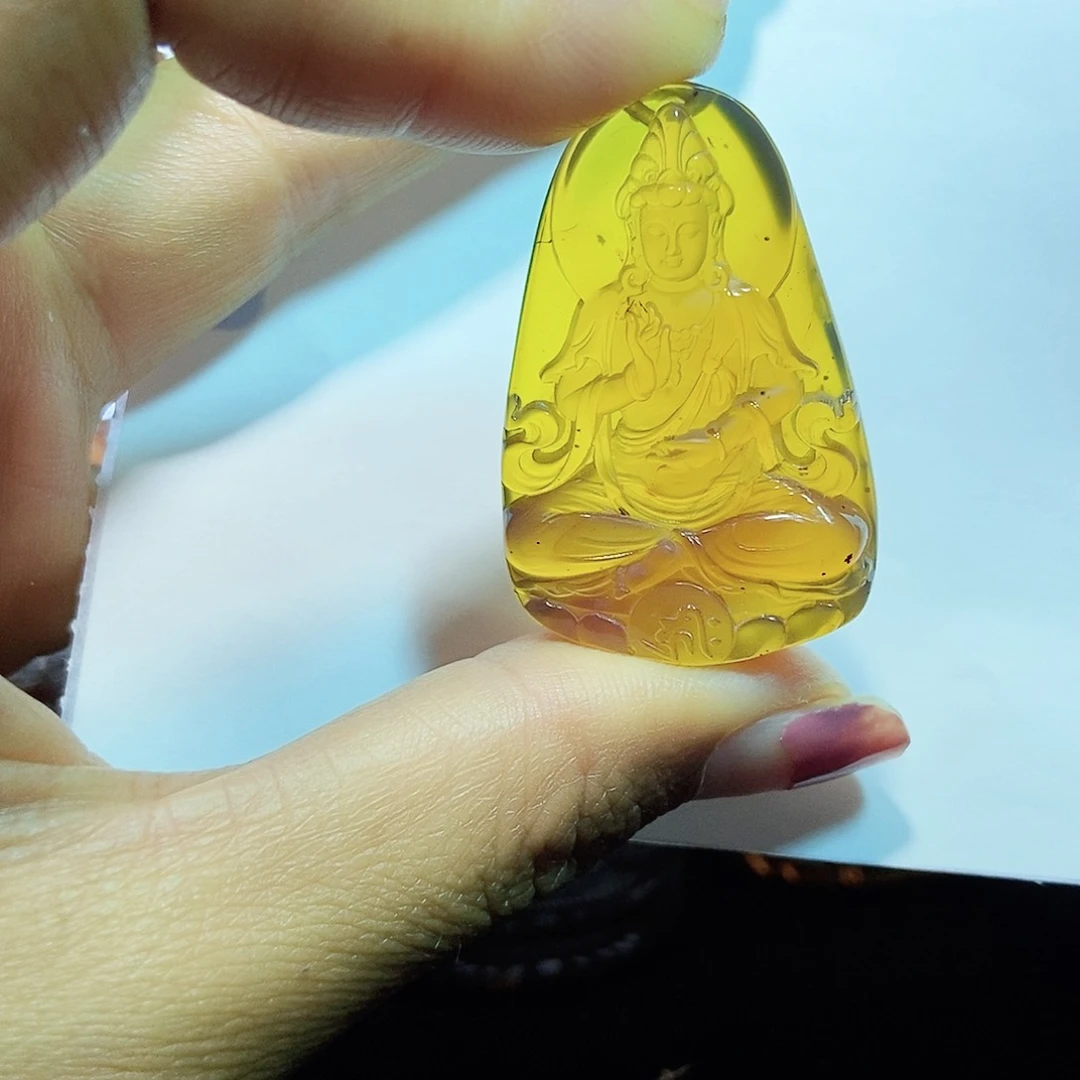 琥珀颈饰未镶嵌观音菩萨