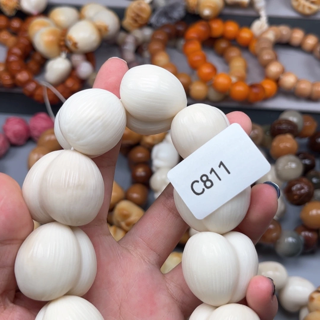 手串菩提根/象牙果勤****）c811屁桃26-30瑕疵一串