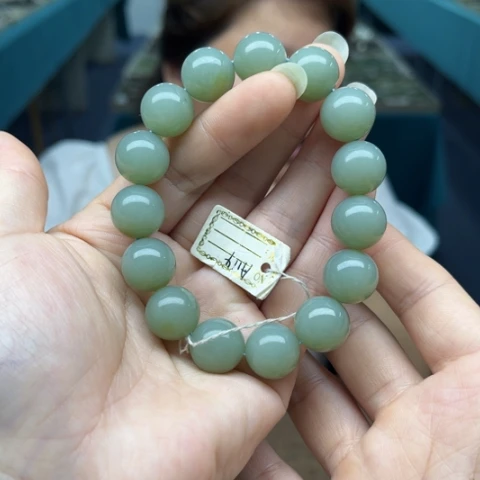 未镶嵌手串和田玉A114