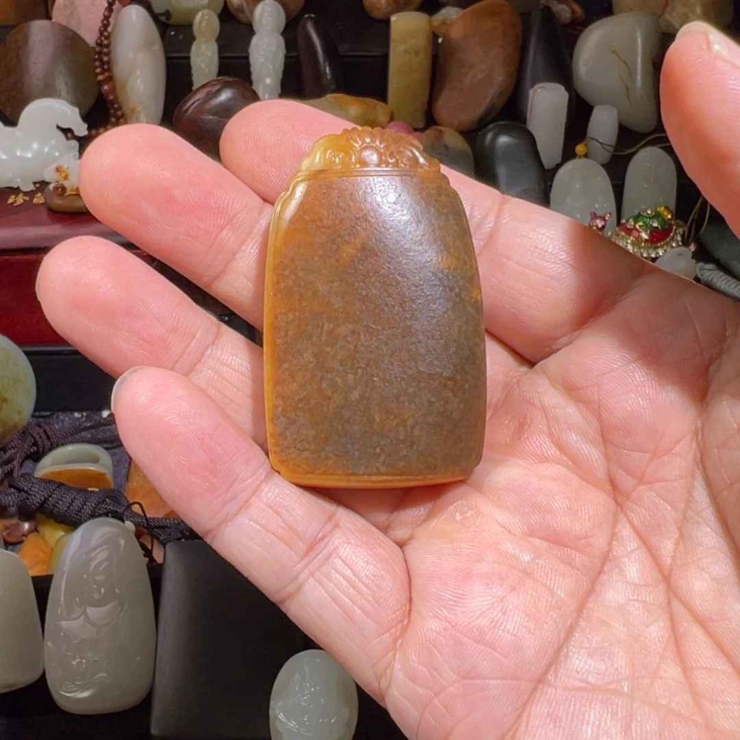 和田玉未镶嵌吊坠(不含链)老****部