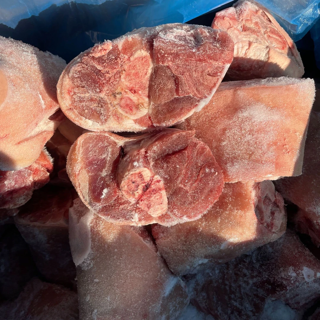 46猪脚圈吃出肘子猪蹄的口感