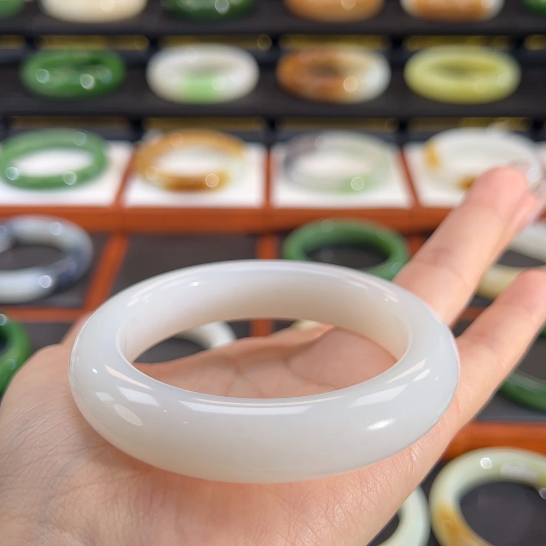 久***～和田玉（白玉）未镶嵌手镯