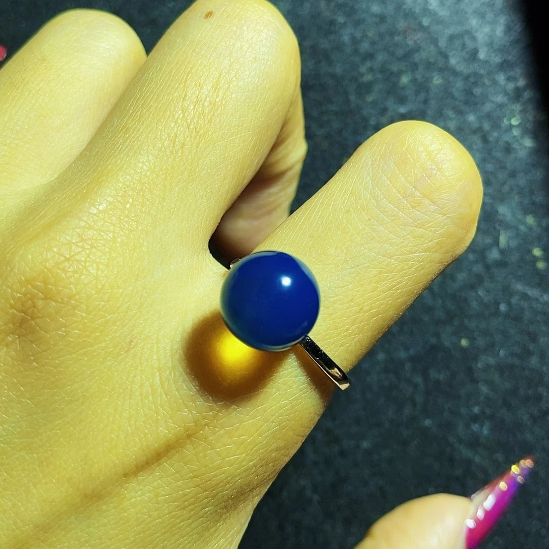 蓝珀裸石银S925镶嵌蓝珀强萤光约10.8戒指