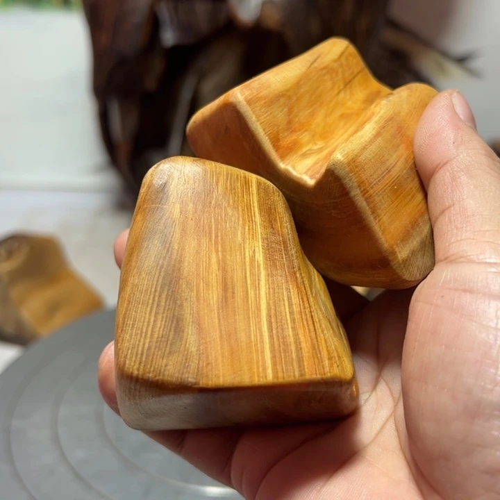 晚***舟木一物一拍风化摆件48元