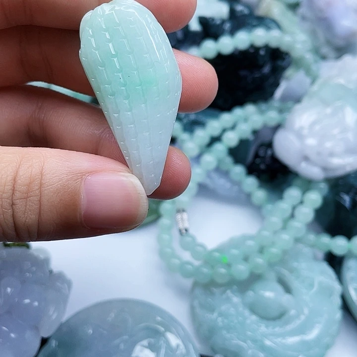 未镶嵌手链翡翠翡翠