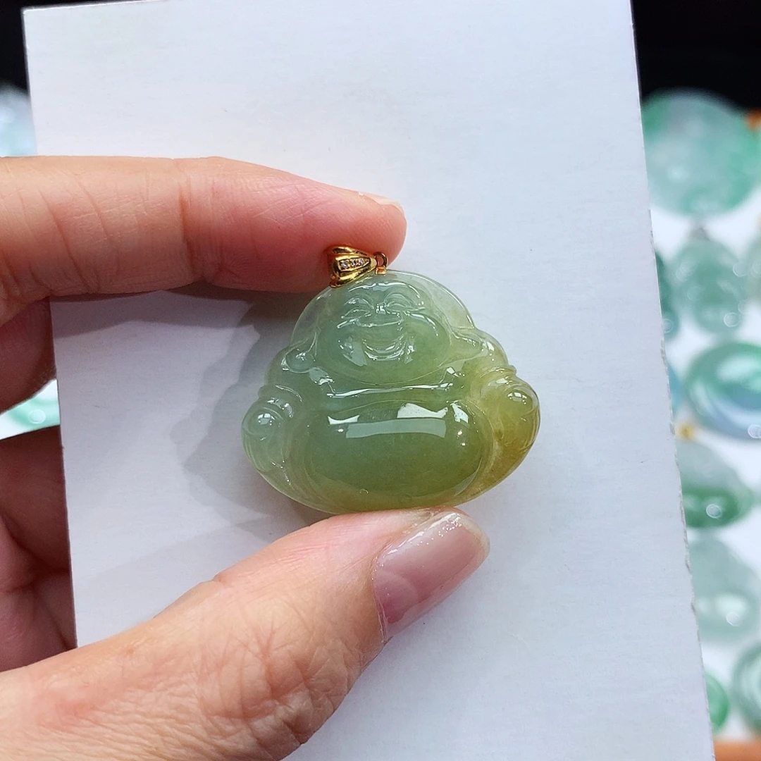 颈饰18K金镶嵌翡翠翡翠吊坠