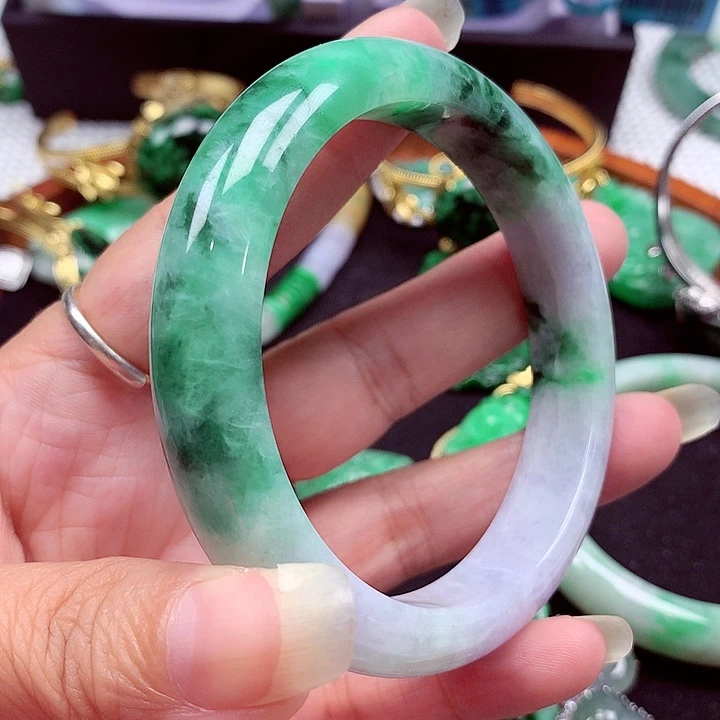 未镶嵌手镯翡翠翡翠