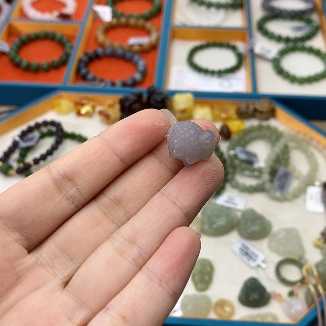 和田玉未镶嵌手链w1烟紫小羊