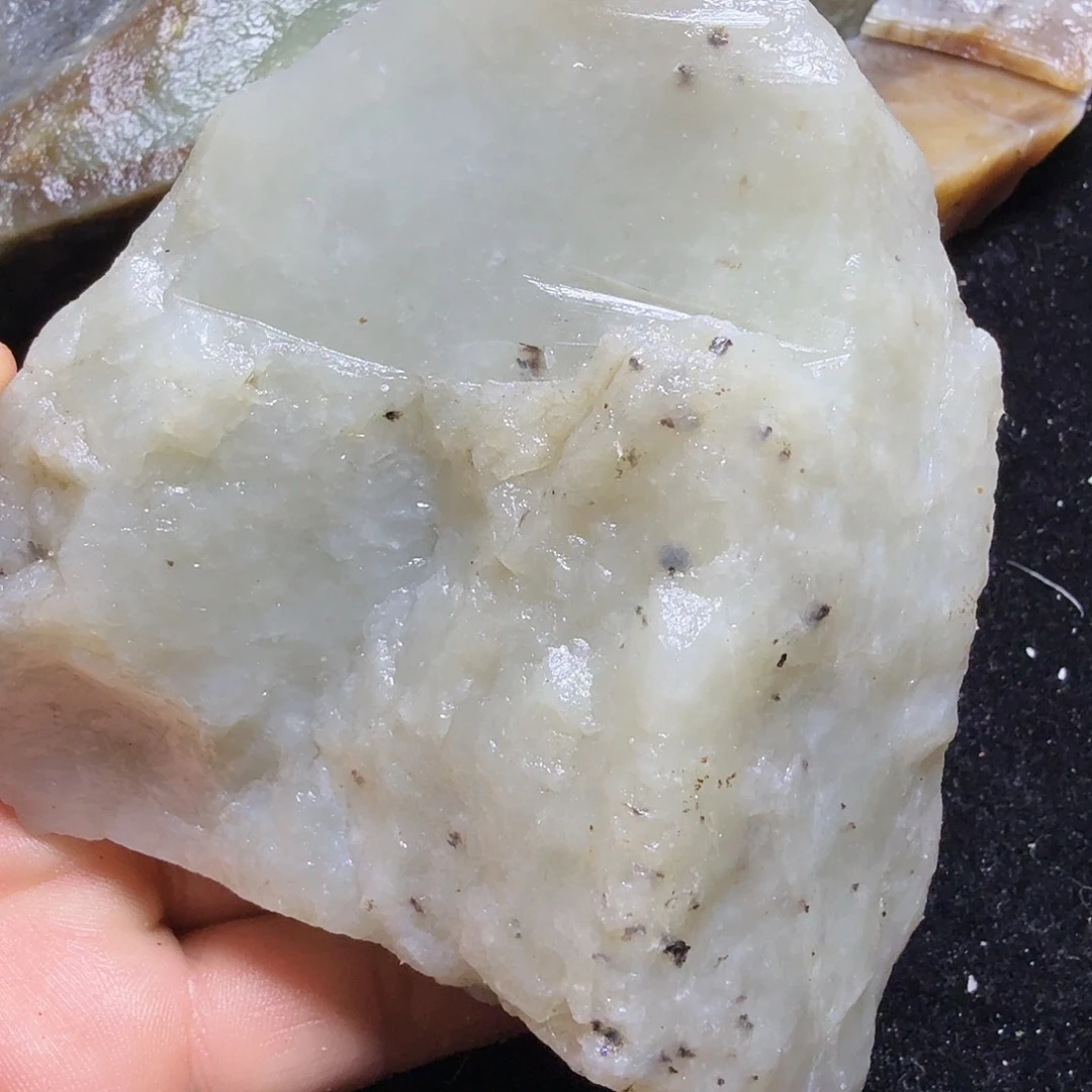 和田玉（糖玉）未镶嵌珠宝半成品