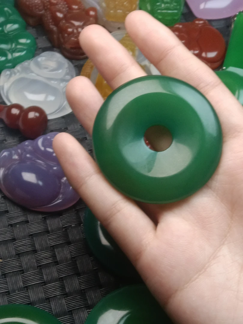 玛瑙玉髓绿色平安扣