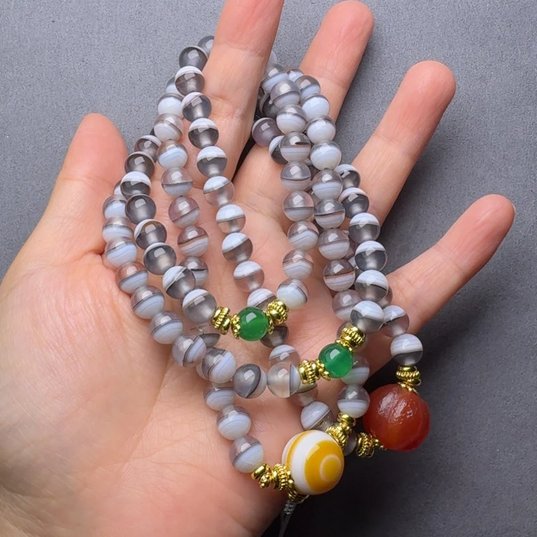 玛瑙/玉髓颈饰未镶嵌