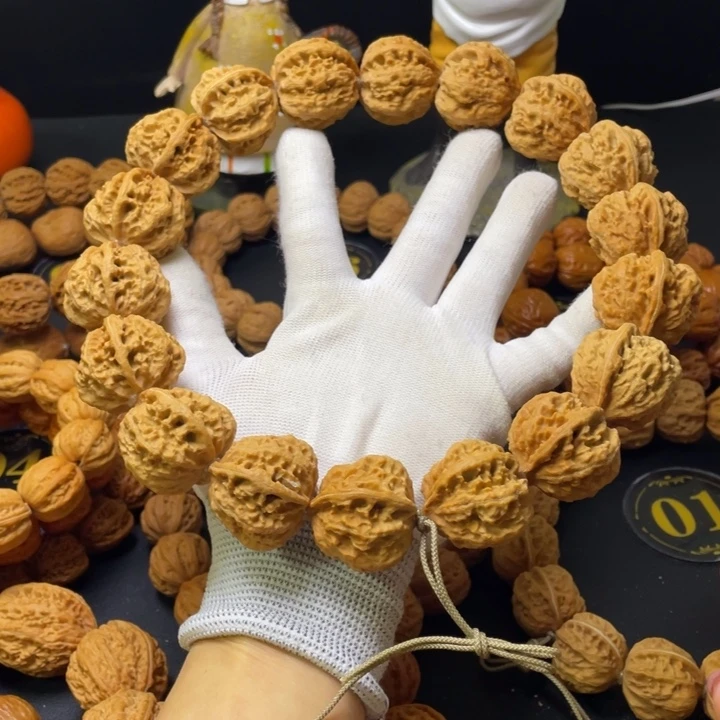 诚***⁸文玩核桃手串火焰龙脊