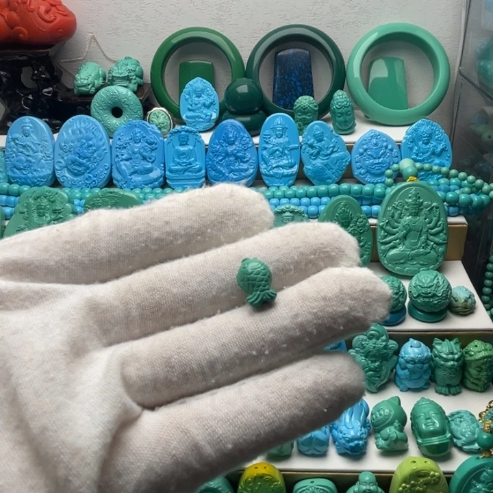 石材绿色小配饰天地孔