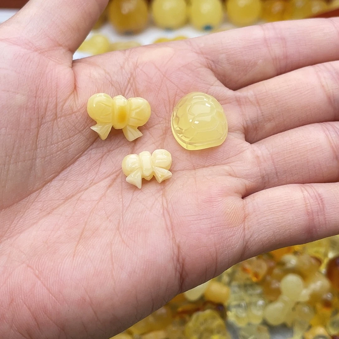 n***暖琥珀未镶嵌吊坠(不含链)
